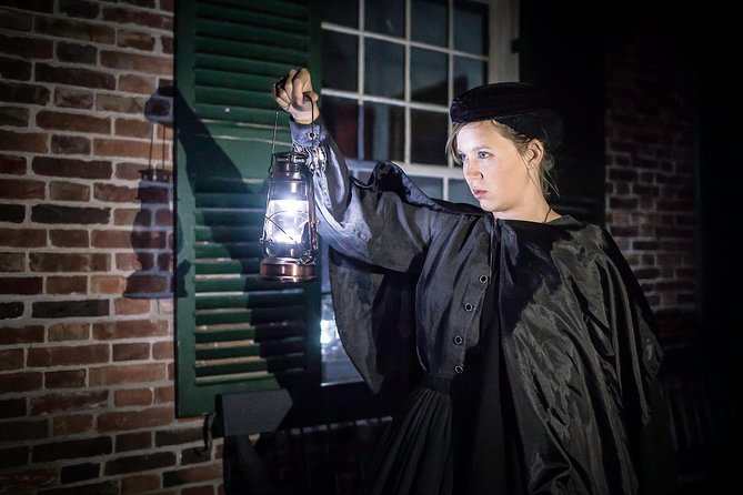 Original Haunted Walk of Ottawa - Ottawa after dark, with a lantern and a story