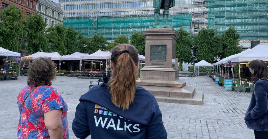 Oslo: Best of Oslo Walking Tour - Karl Johan Street and the public face of Oslo
