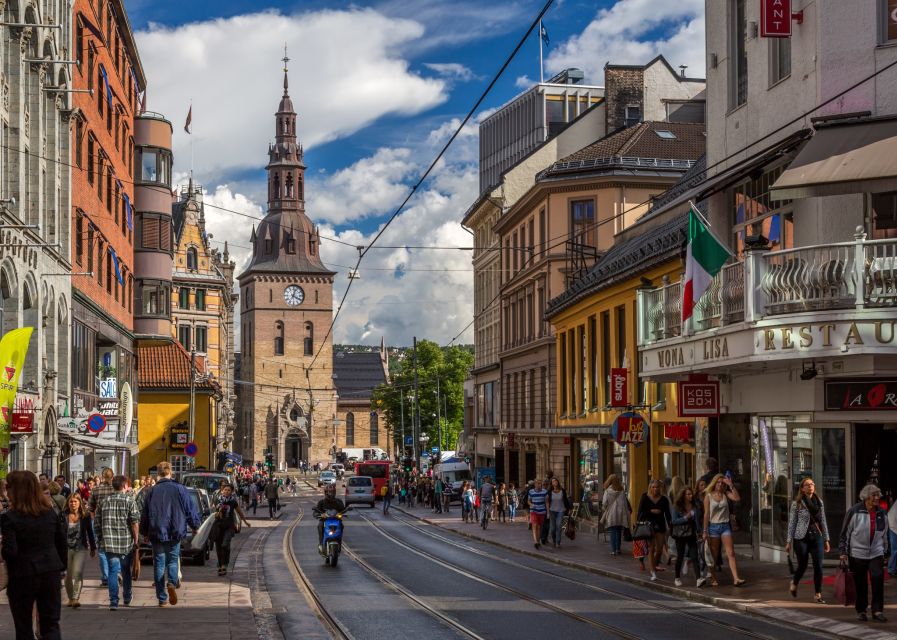 Oslo: Best of Oslo Walking Tour - Starting at University Square or the Nobel Peace Center
