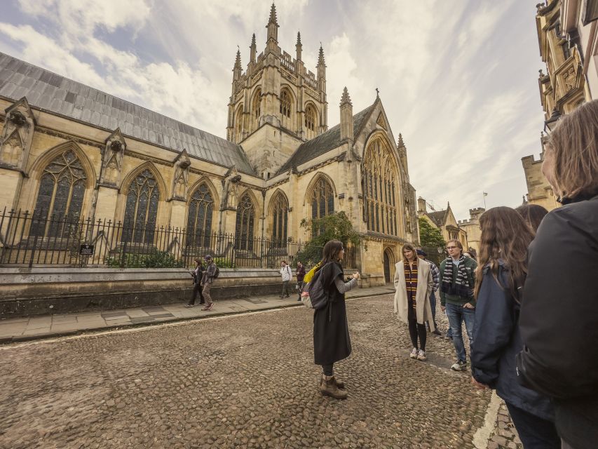 Oxford: Harry Potter Walking Tour Including New College - New College and the Hogwarts interiors