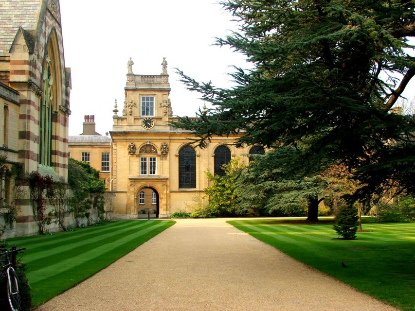 Oxford: Official University and City Walking Tour - New College and Harry Potter Film Locations