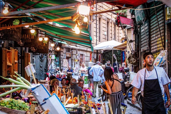 Palermo No Mafia walking tour: discover the Anti-mafia culture in Sicily - The Wall of Legality and the faces behind the headlines
