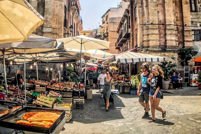 Palermo No Mafia walking tour: discover the Anti-mafia culture in Sicily - Palermo Cathedral and the church’s complicated role