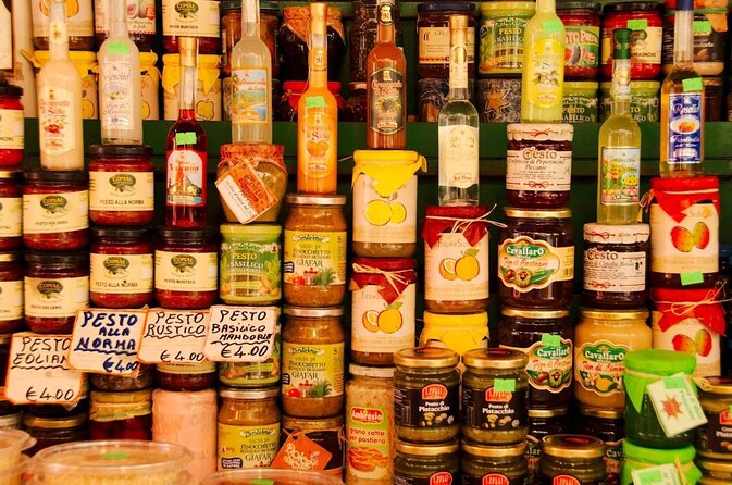 Palermo Original Street Food Walking Tour by Streaty - Vucciria Market and an old Palermo bar