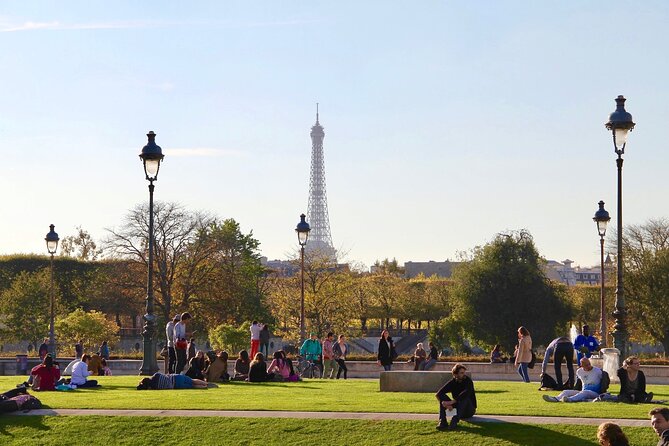 Paris City Center Free Walking Tour (Tip-Based) - Tuileries Gardens and the Eiffel Tower view
