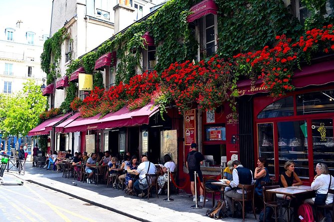 Paris Le Marais Food Tour With 10+ Tastings, Cheese, Wine & More - How the guides shape the experience