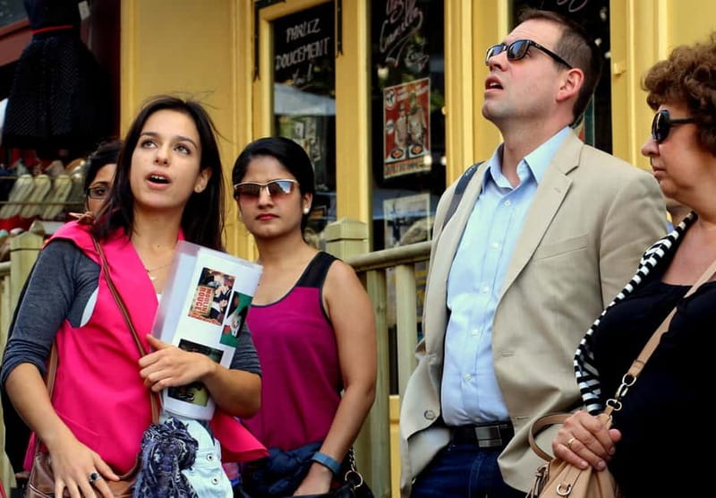 Paris: Montmartre Guided Walking Tour - Following Renoir, Van Gogh, and Picasso uphill