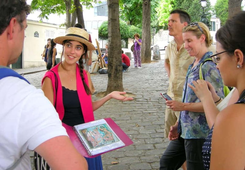 Paris: Montmartre Guided Walking Tour - The Moulin Rouge and Montmartre’s theatrical past