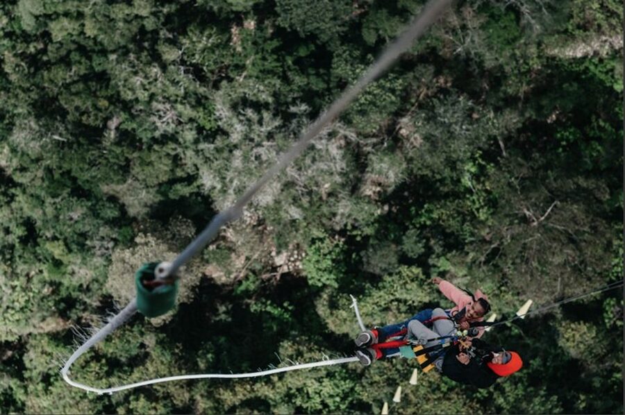 Plettenberg Bay: Bungee Jumping with Zipline and Sky Walk - Arriving at Face Adrenalin