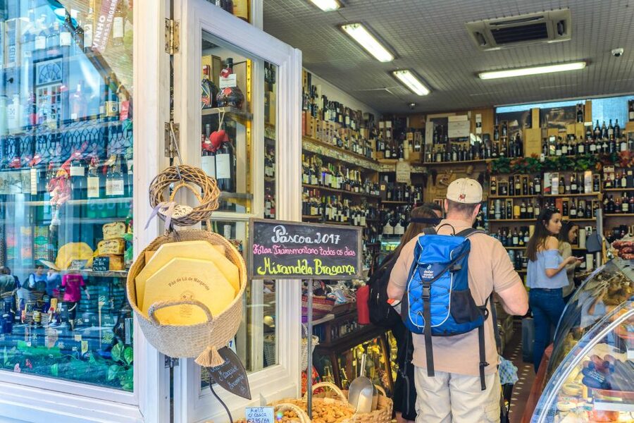 Porto: Delicious Food and Wine Walking Tour - Porto on a plate: what the route is really about