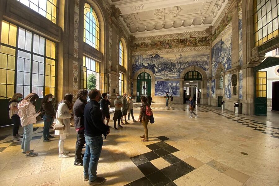 Porto: Historical Center Walking Tour - Key points at a glance