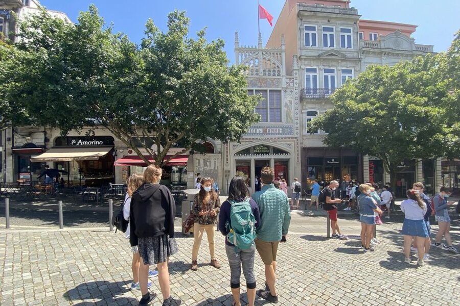 Porto: Historical Center Walking Tour - What the guides do especially well