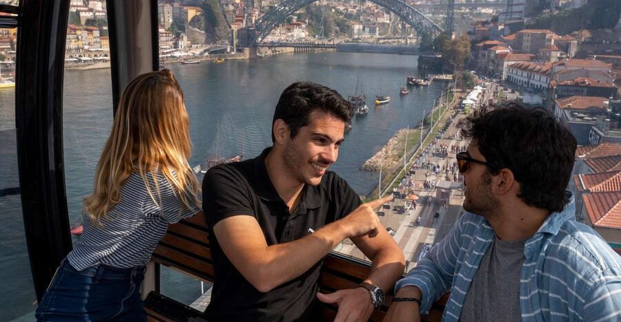 Porto: Walking Tour, Lello Bookshop, Boat and Cable Car - Practical advice before you go