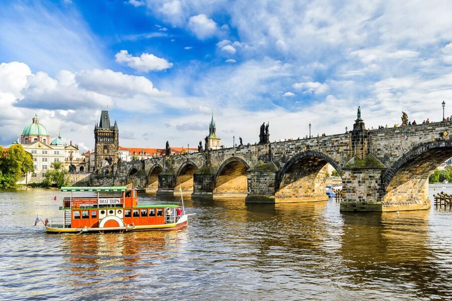 Prague: City Highlights Private Walking Tour - Josefov: an important district without interior visits