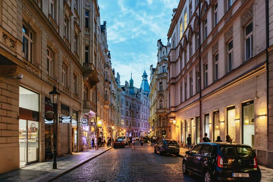 Prague: Ghost Walking Tour Where Legends Come To Life - Practical advice for a better evening