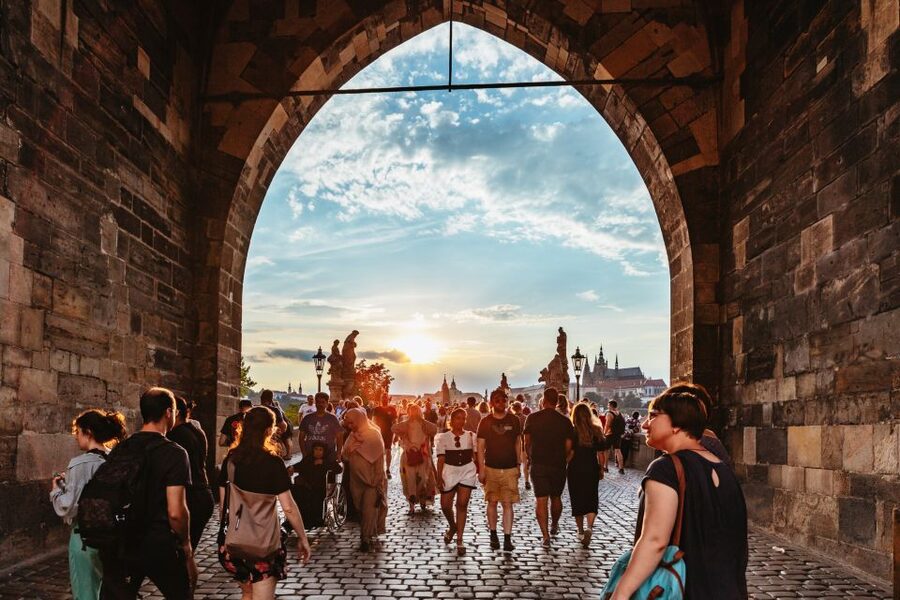Prague: Ghost Walking Tour Where Legends Come To Life - Charles Bridge and the first legends