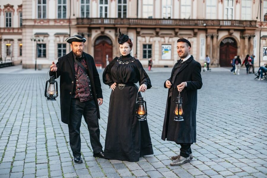 Prague: Ghosts and Legends Nighttime Guided Walking Tour - The Jewish Quarter and the Old-New Synagogue