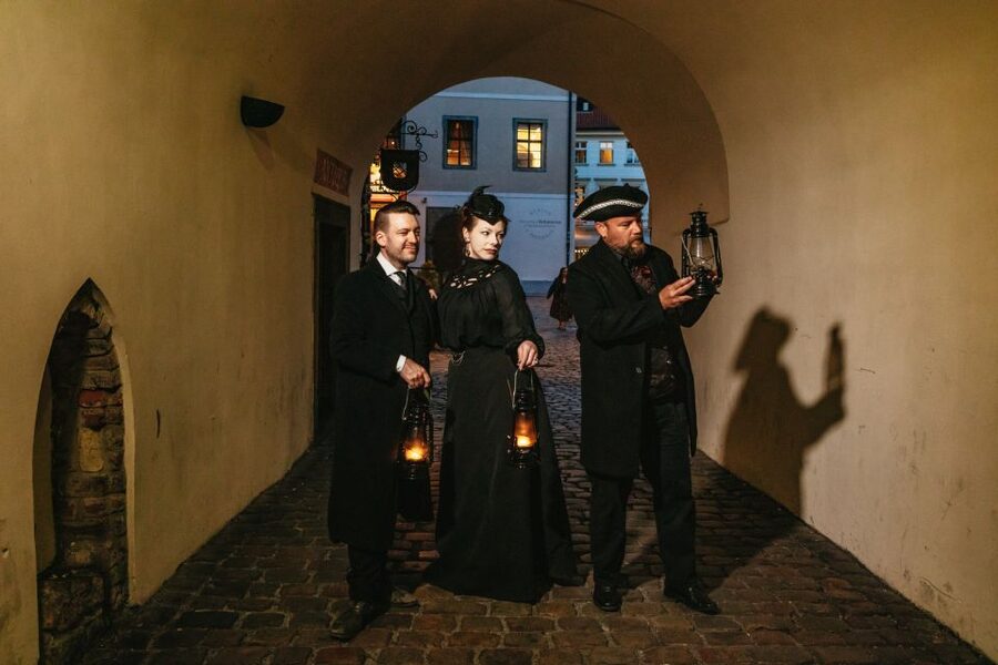 Prague: Ghosts and Legends Nighttime Guided Walking Tour - Meeting at Old Town Square and Týn Church