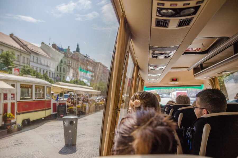Prague: Guided Bus & Walking Tour with River Cruise & Lunch - Charles Bridge and the walk toward the river