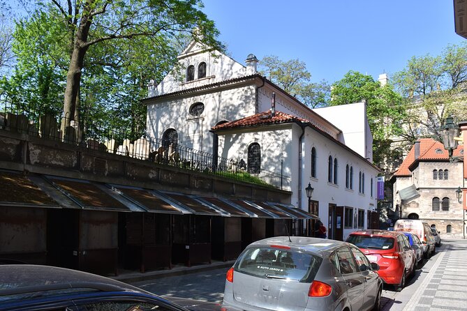 Prague: Jewish Quarter Walking Tour with Admission Tickets - What the guide adds to the ticket