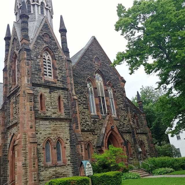 Prince Edward Island: Small Group Charlottetown Walking Tour - Who should book this Charlottetown walk?