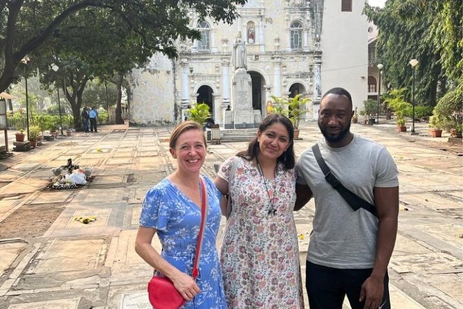 Private Guided Walking Tour in Bandra Queen of Suburbs - Ranwar Village Square and Old Bandra Cottages