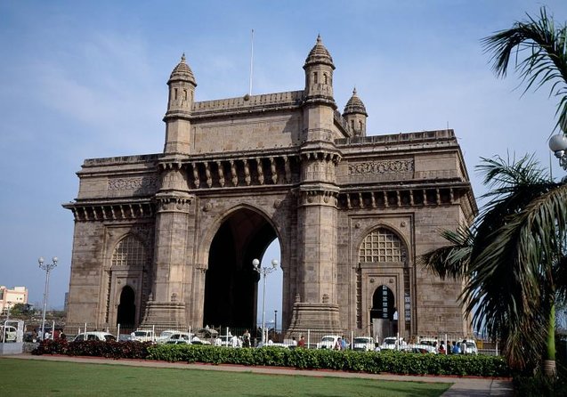 Private Guided Walking Tour in Fort & Colaba - Starting at Town Hall and Horniman Circle