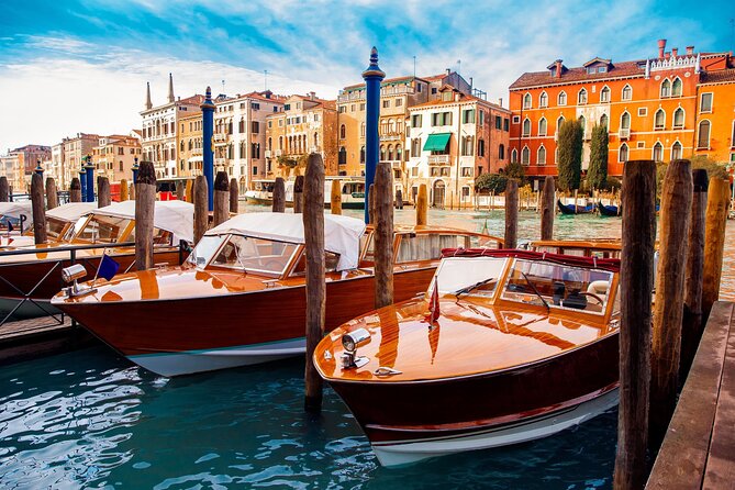 Private Venice 2 hrs Tour: Boat & Walking Tour with food tasting - The Grand Canal’s headline sights