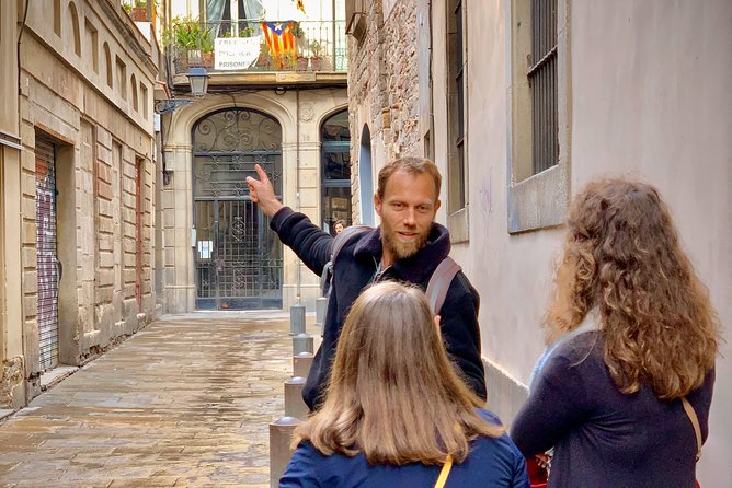 Ramblas, Old Town, Gothic and Gaudi Architecture Walking Tour - Casa Amatller and the value of looking beyond Gaudí