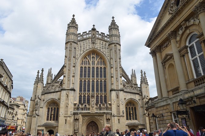 Roman Baths and Bath City Walking Tour - The Roman Baths and the hot springs
