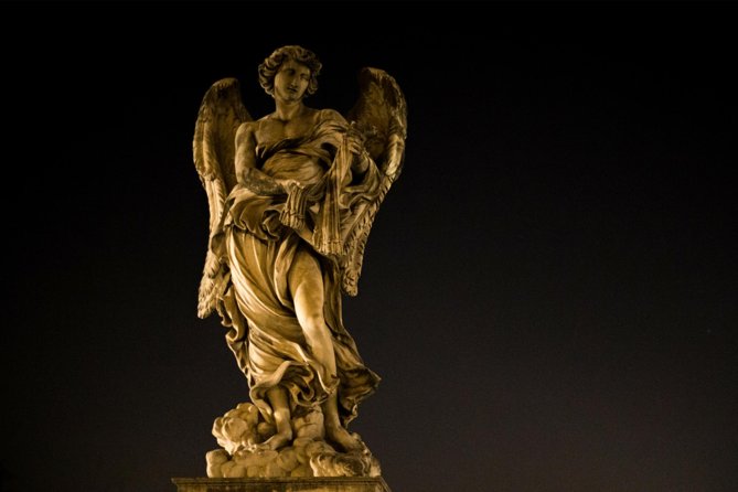 Rome by Night Walking Tour - Legends & Criminal Stories - Who should book this Rome night walk?