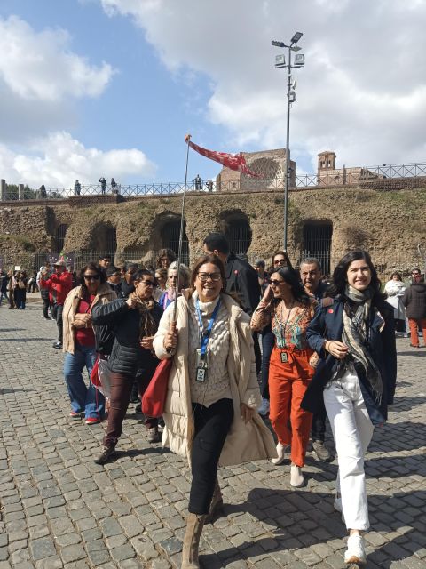 Rome: Colosseum, Palatine Hill, & Roman Forum Walking Tour - Meeting near the Colosseum Metro station