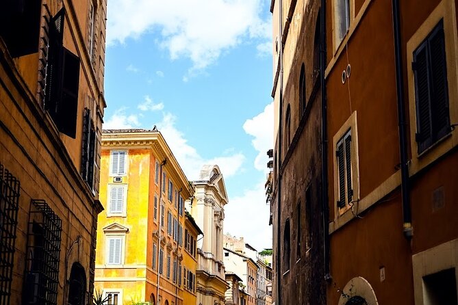 Rome Food Tour in the Historic Centre with 8+ Food Tastings - Cold cuts, cheeses, and the social side of lunch