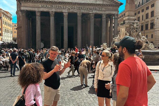 Rome: Guided Small Group Walking Tour of City Highlights - A fast introduction to Rome’s historic center