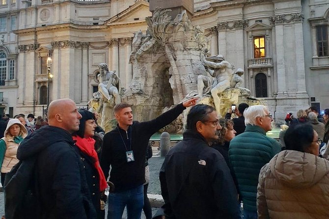 Rome: Guided Small Group Walking Tour of City Highlights - Ending in Piazza Navona