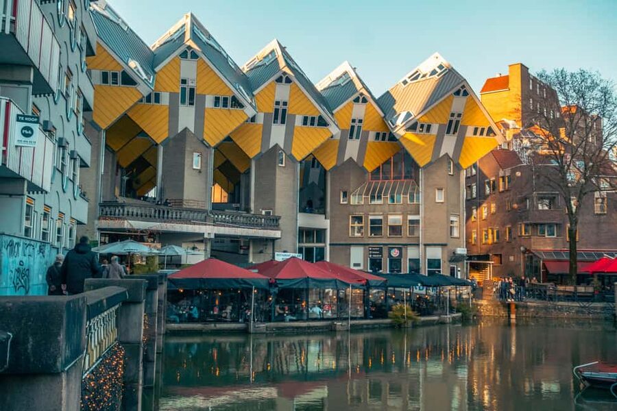 Rotterdam: Highlights, Gems, Architecture & History Walk - Veerhaven and the Maritime Story
