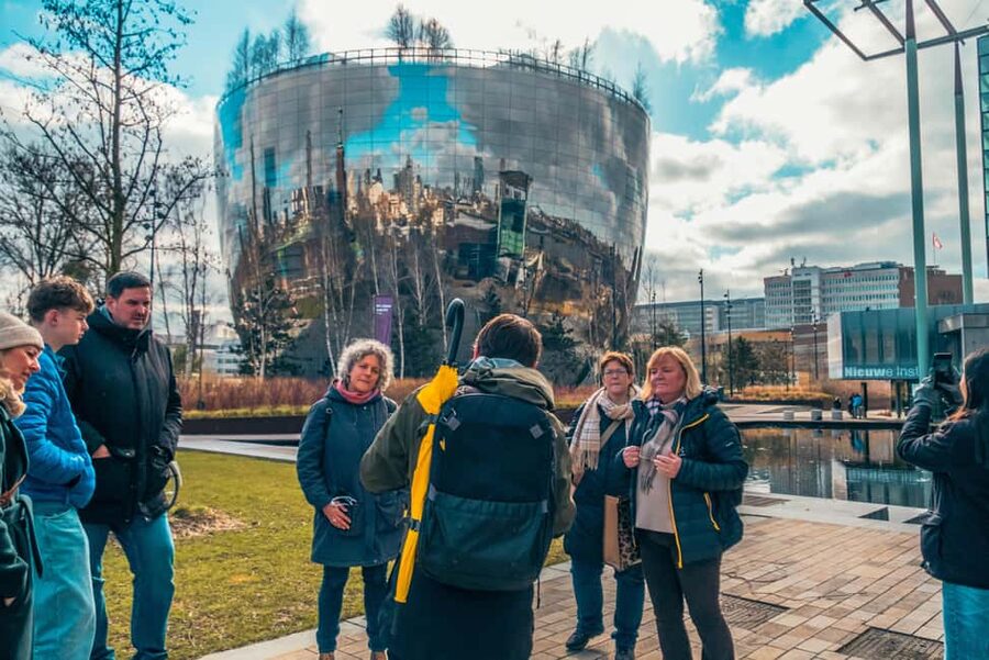 Rotterdam: Highlights, Gems, Architecture & History Walk - The Maritime District and Oude Haven