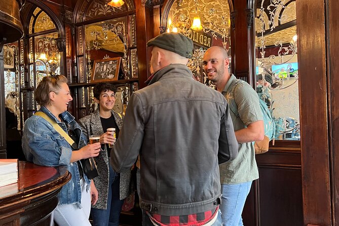 Royal Historic Pubs Walking Guided Tour in London - What the $44.38 price really covers