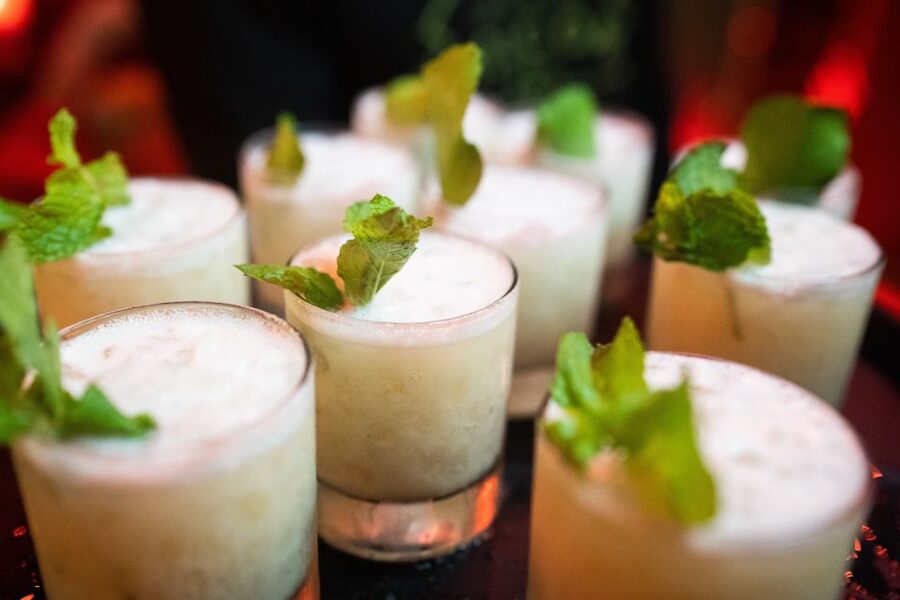 San Diego: Gaslamp Quarter Food & Drink Walking Tour - Three restaurants, three different tasting breaks