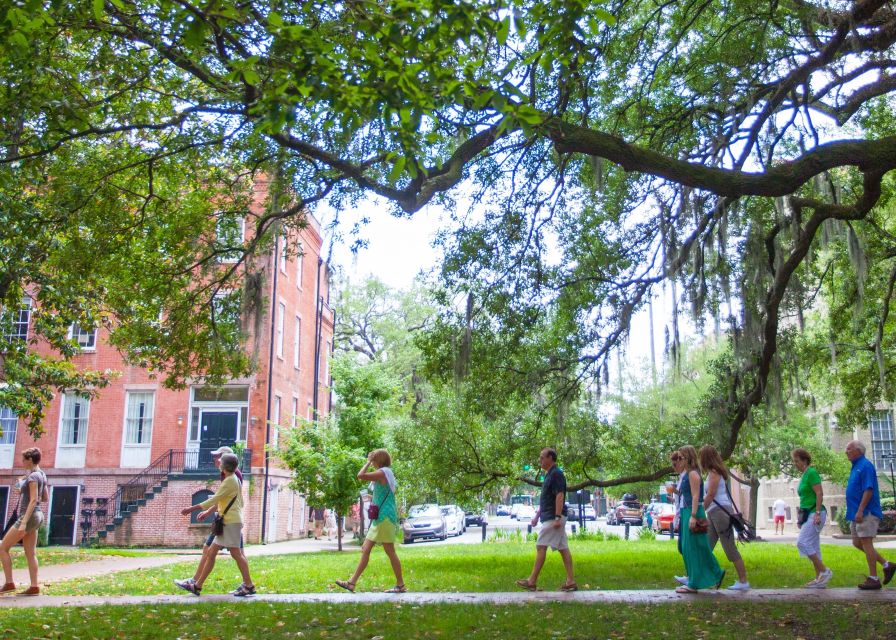 Savannah: Historic District Foodie Walking Tour - Dietary needs and the limits of the menu