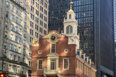 Self Guided Classic Freedom Trail Location Aware (GPS) Walking Audio Tour