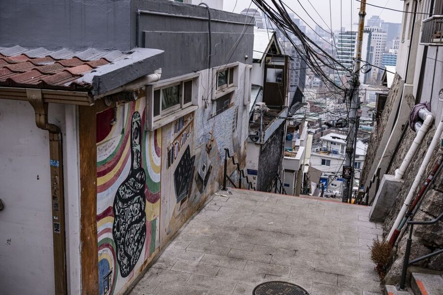 Seoul: Nighttime Hidden Gems Walking Tour - Starting at Hyehwa Station with Seoul’s student side