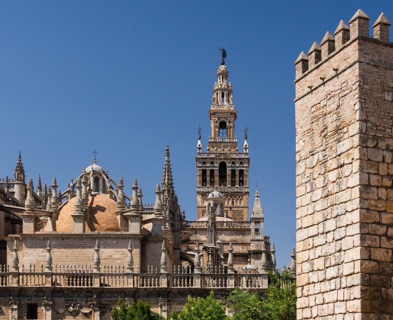 Seville: Small-Group City Highlights Walking Tour - Plaza de España: a fitting finish