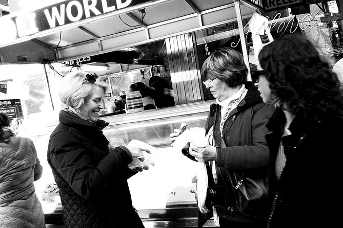 SoHo, Little Italy, and Chinatown Walking Tour in New York - Little Italy: immigration, food, and crime stories