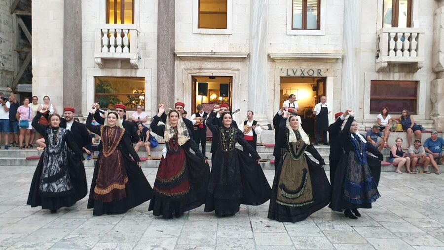 Split: History and Heritage Walking Tour - What the $18 price buys you