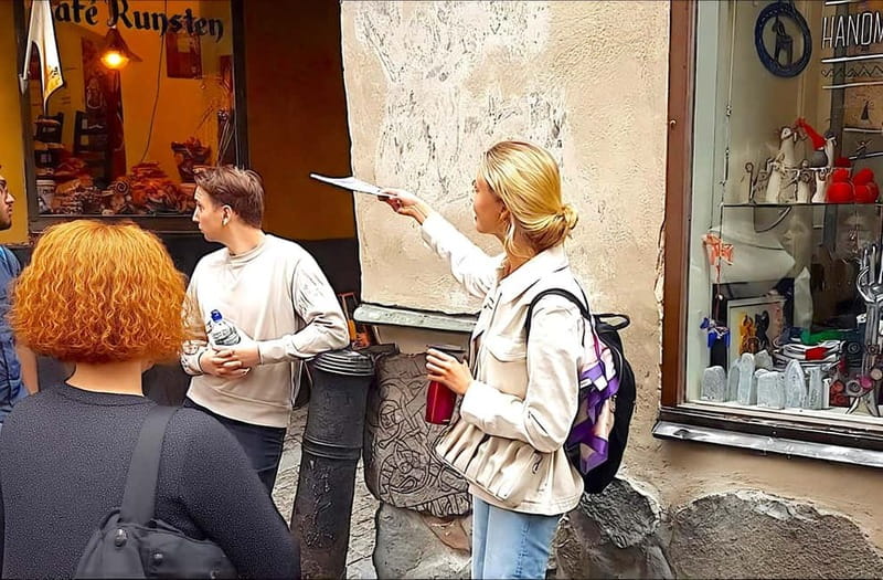 Stockholm Gamla Stan: Old Town Walking Tour with Local Guide - Why two hours works well in Gamla Stan
