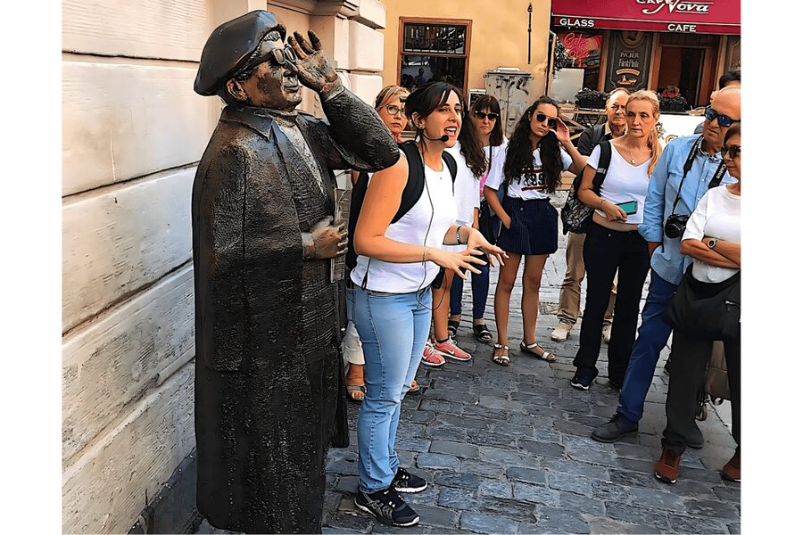 Stockholm Gamla Stan: Old Town Walking Tour with Local Guide - What the $16 price really buys you