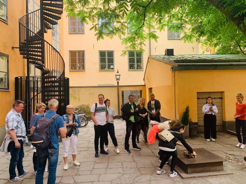 Stockholm: Guided Historic Old Town Walking Tour with Local - Gustav Vasa, Gåstorget, and Stockholm’s changing rulers