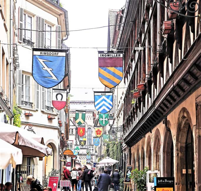 Strasbourg: Walking Tour with a Local Guide - Strasbourg Cathedral and the best photo advice
