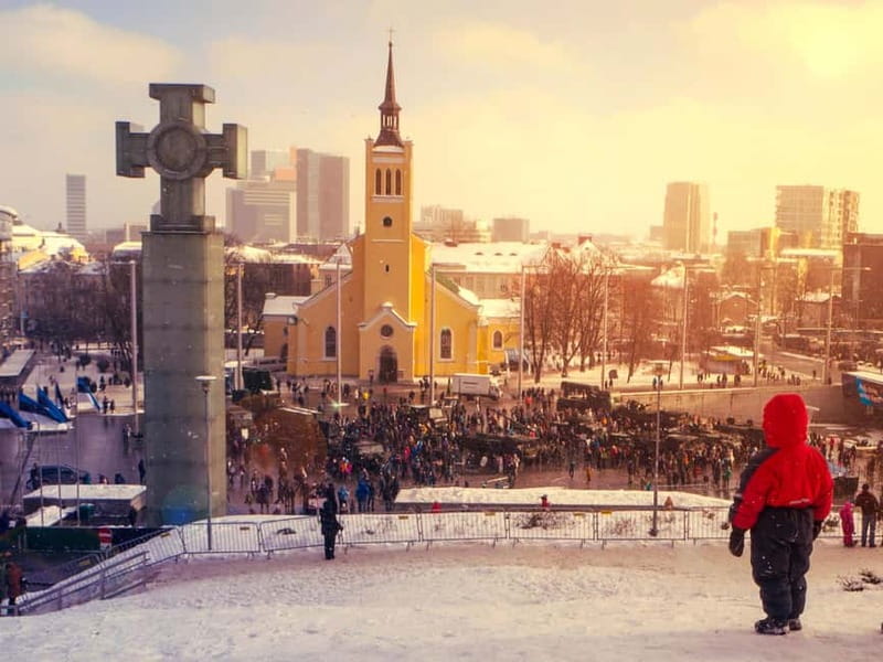 Tallinn: Guided Old Town Historical Walking Tour - The Danish King’s Garden and Lühike Jalg